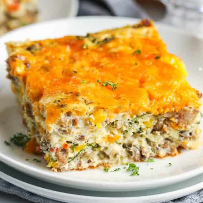 Sausage Egg Casserole {Low Carb & Extra Cheesy!} - Easy Low Carb