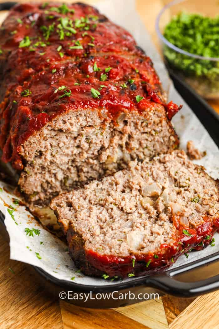 cooked Low Carb Meatloaf sliced into pieces