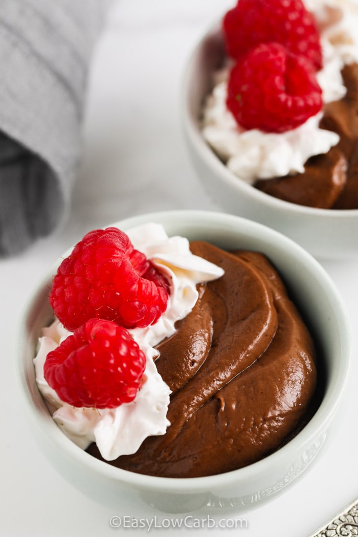 bowls of Avocado Chocolate Mousse