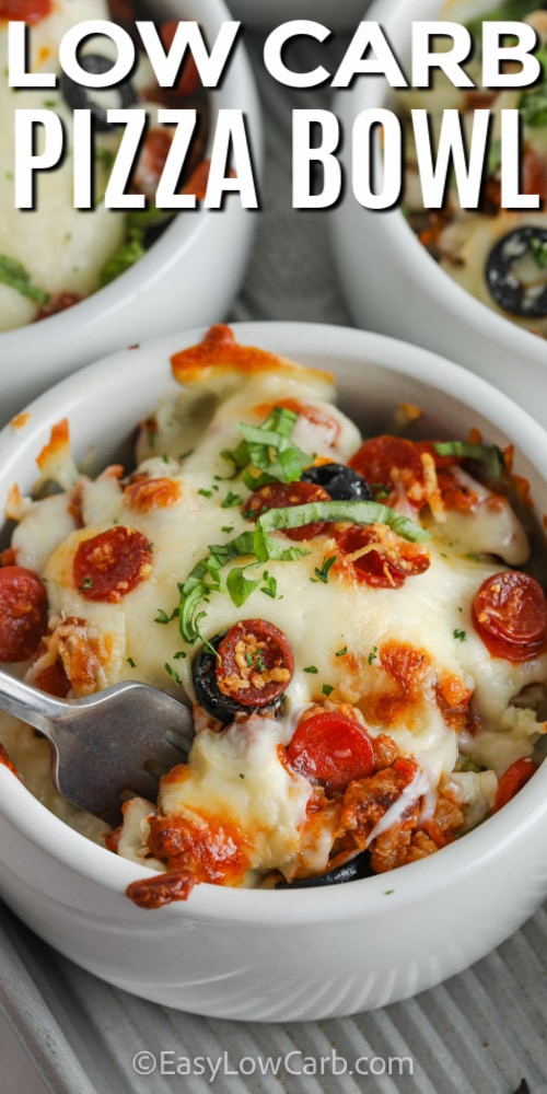 Low Carb Pizza Meal Prep Bowls Recipe - Food Fanatic