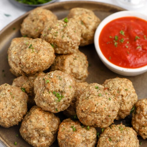 Ground Turkey Meatball Recipe (Juicy & Low Carb!) - Easy Low Carb