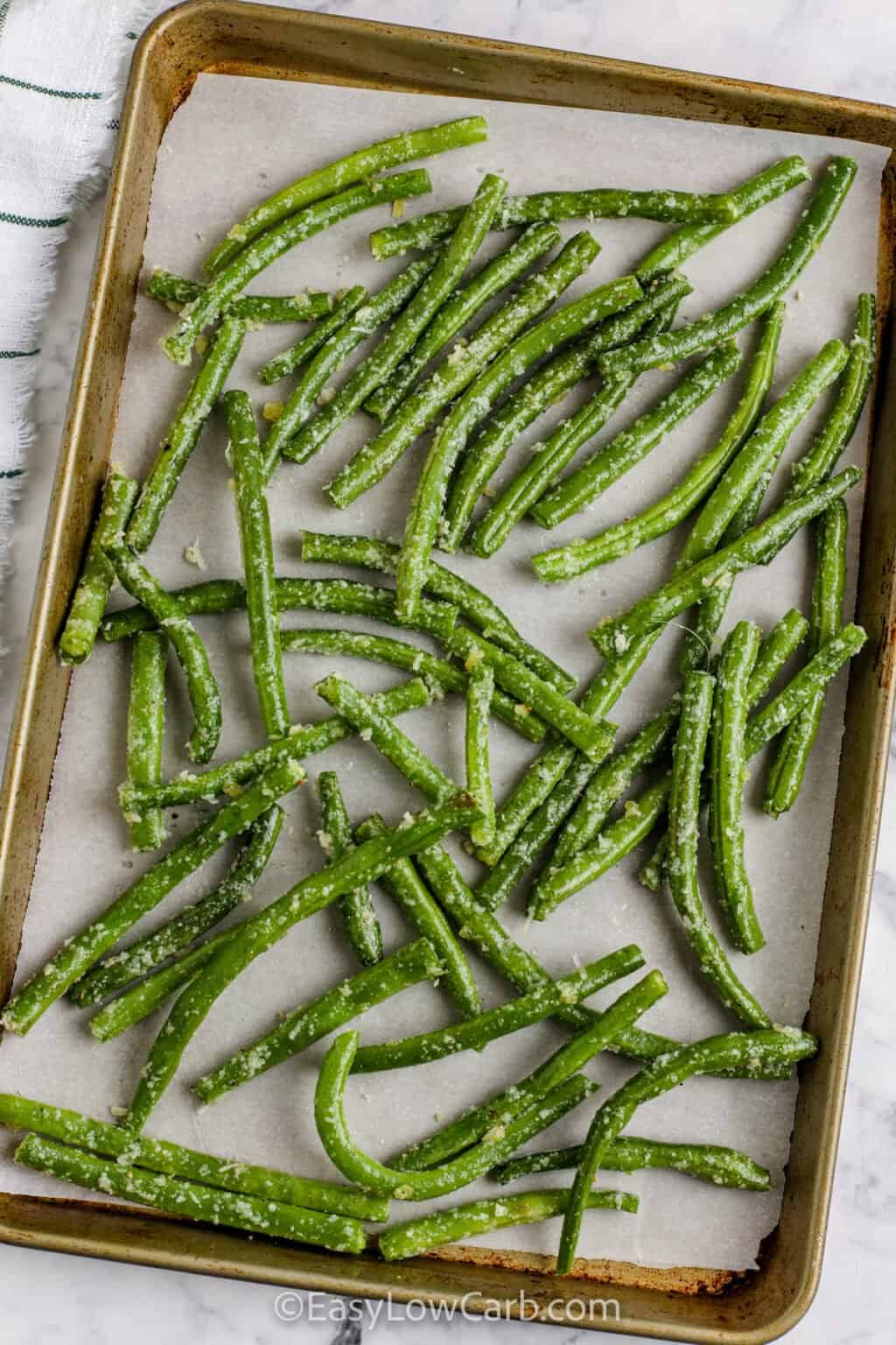 Oven Roasted Green Beans (15 Minute Recipe!) - Easy Low Carb