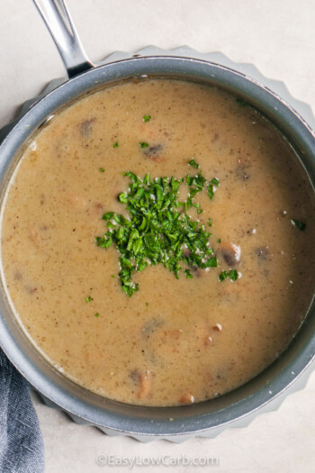 Keto Gravy Recipe (Ready In Just 15 Minutes!) - Easy Low Carb