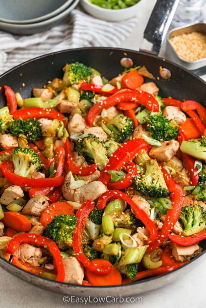 Ginger Chicken Stir Fry Recipe One Pan Meal Easy Low Carb