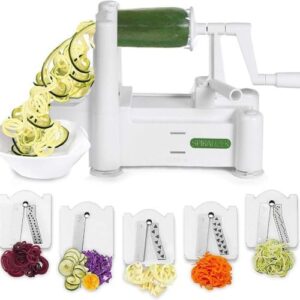 Spiralizer with multiple blade options