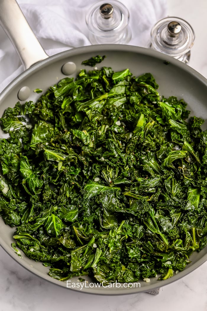 Sauteed Kale With Garlic & Lemon (20 Minutes!) - Easy Low Carb