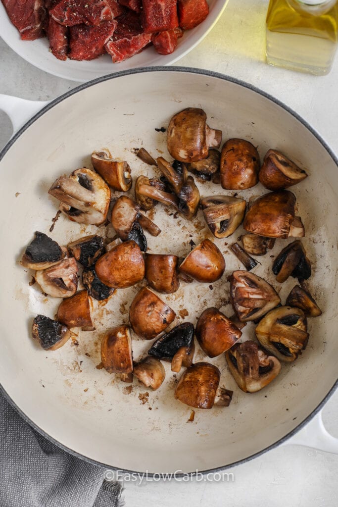 Homemade Vegetable Beef Soup (Hearty, Savory and Delicious) - Easy Low Carb