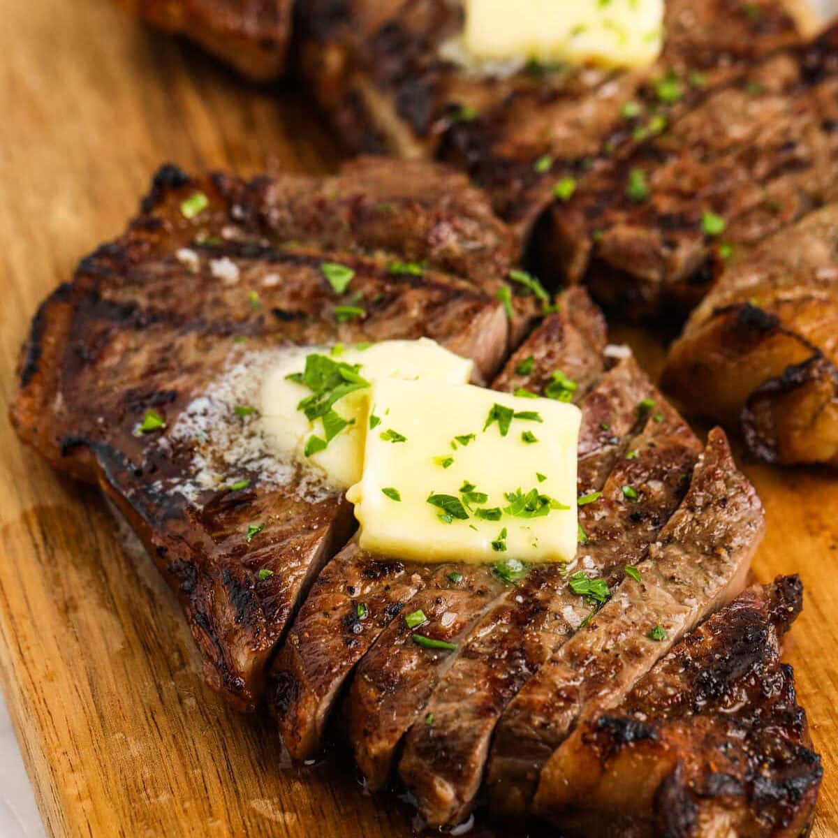 Best way to cook striploin steak best sale