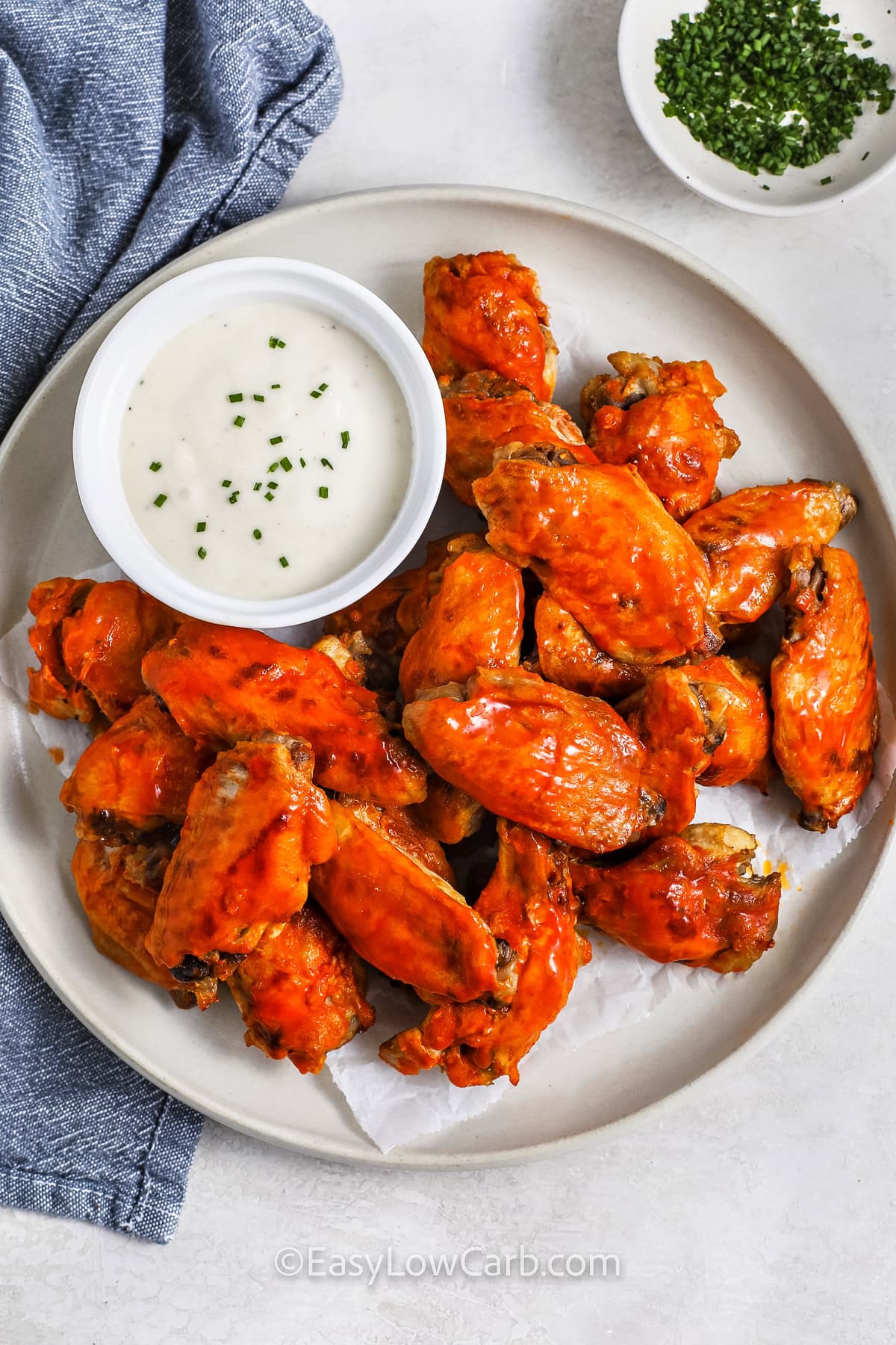 easy Crockpot Chicken Wings on a plate