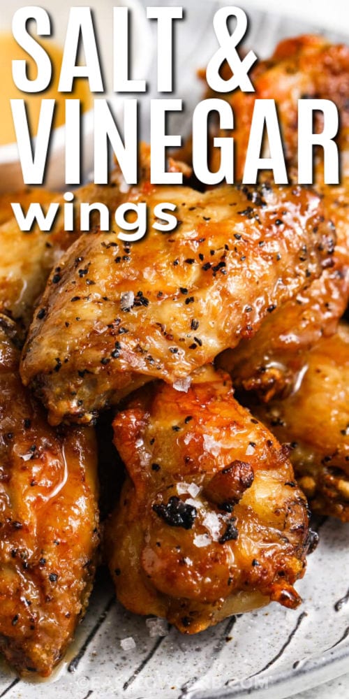 close up of low carb Salt and Vinegar Wings with a title