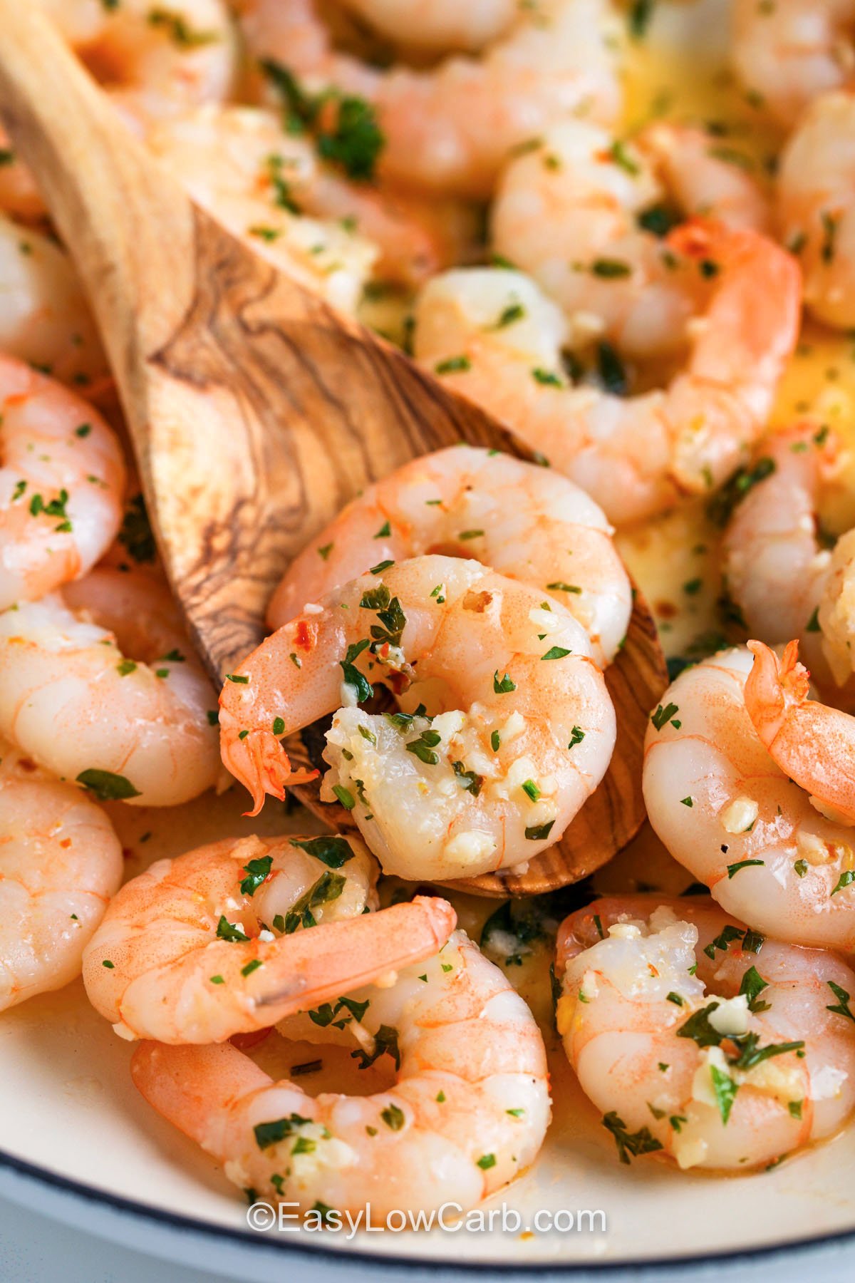 close up of Garlic Butter Shrimp Recipe in the dish