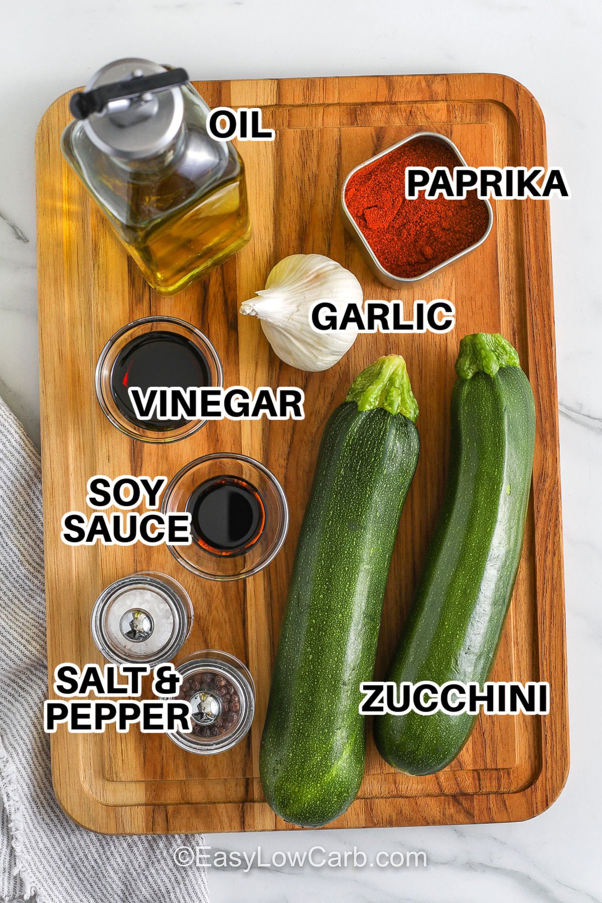 zucchini , paprika , garlic , vinegar , soy sauce , oil , salt and pepper with labels to make Zucchini Steaks