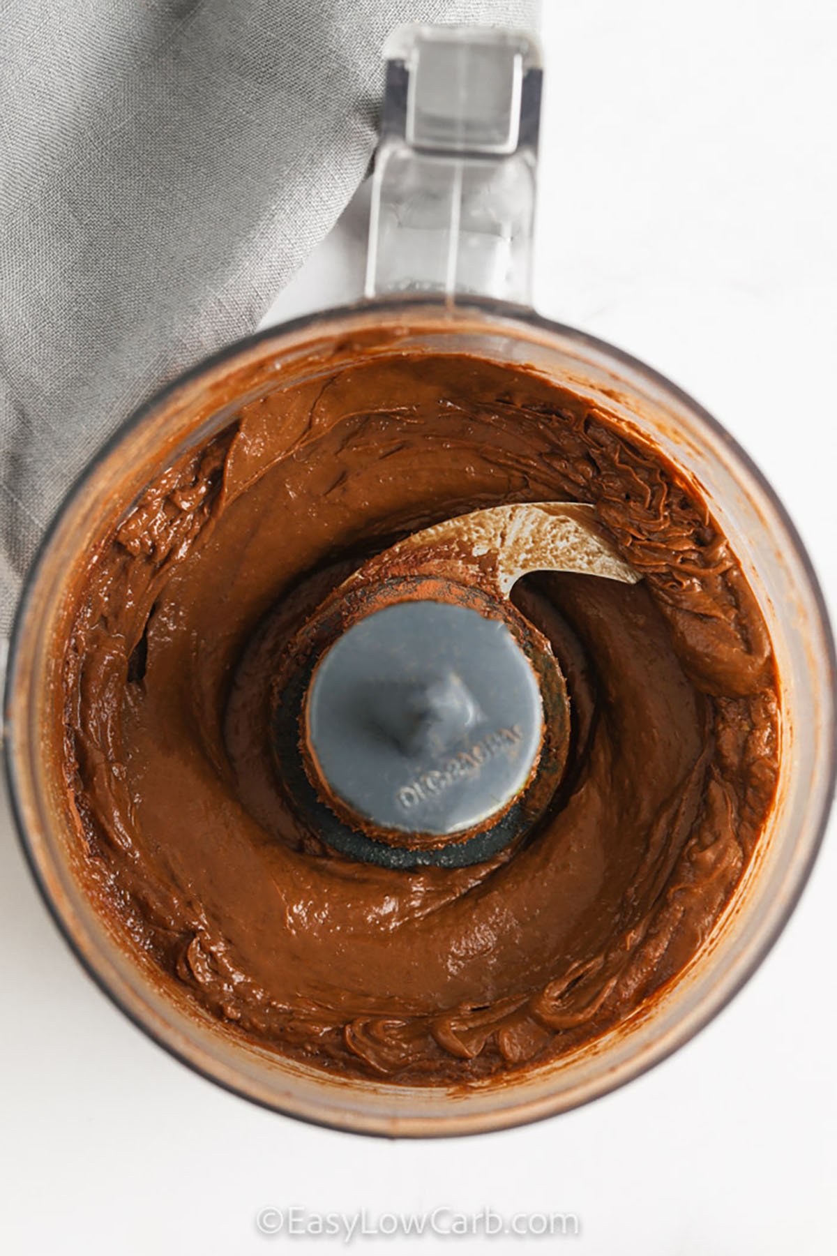 Avocado Chocolate Mousse in the food processor