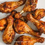 horizontal oven baked chicken drumsticks