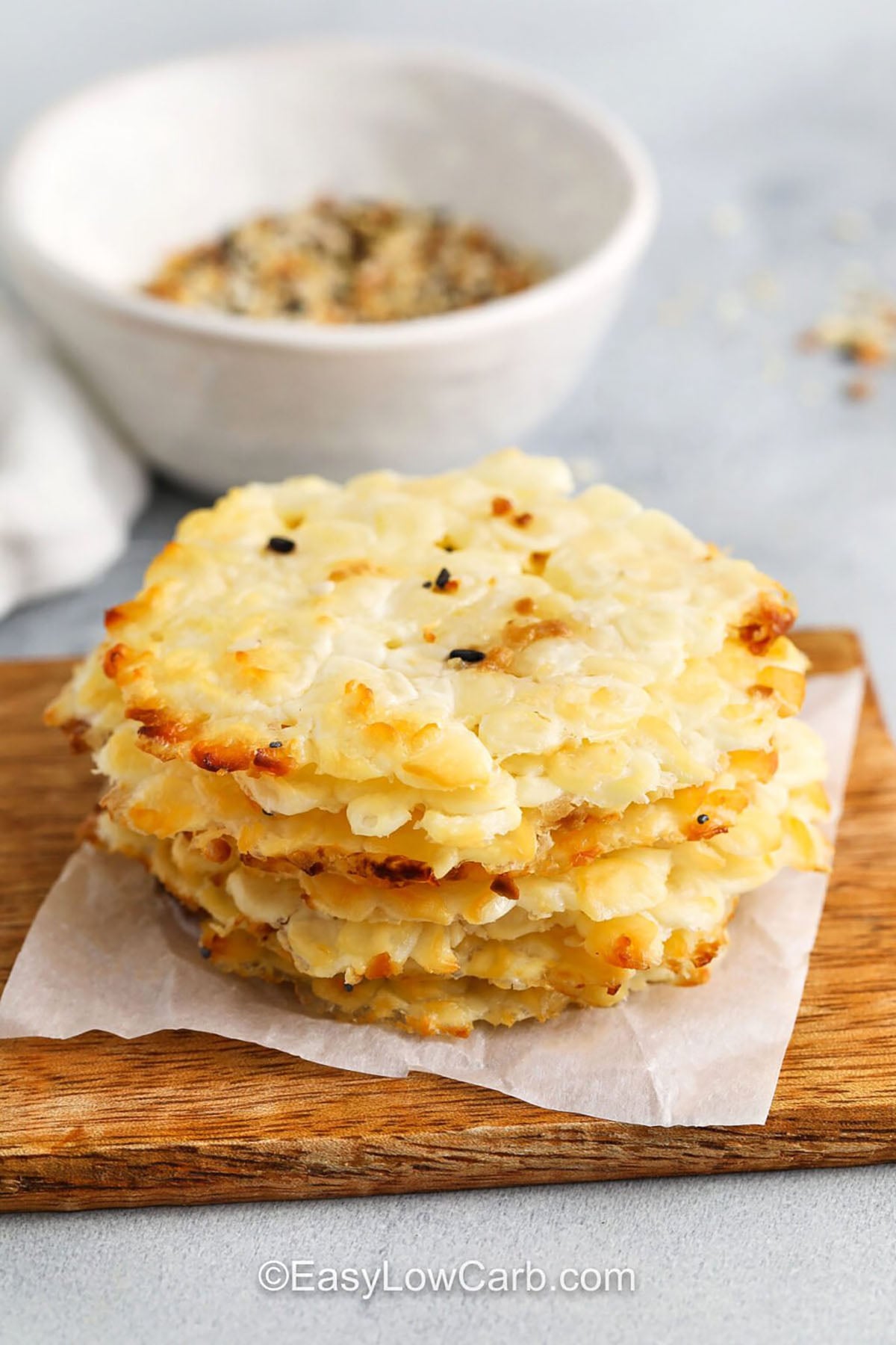 Cottage cheese chips deliver a big crunch with hardly any carbs. This oven-baked snack uses one main ingredient and turns it into crispy, golden chips you can feel good about eating. High in protein and perfect for keto diets, they are easy to customize with ranch seasoning, cheddar, or Italian spices. Enjoy them as a light snack or party appetizer. #easylowcarb crispy Cottage Cheese Chips Recipe