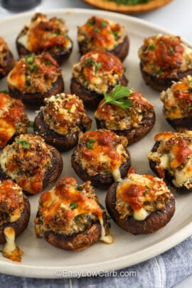 delicious Keto Stuffed Mushrooms on a plate